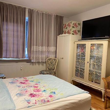 Mitten In Duesseldorf Екстер'єр фото